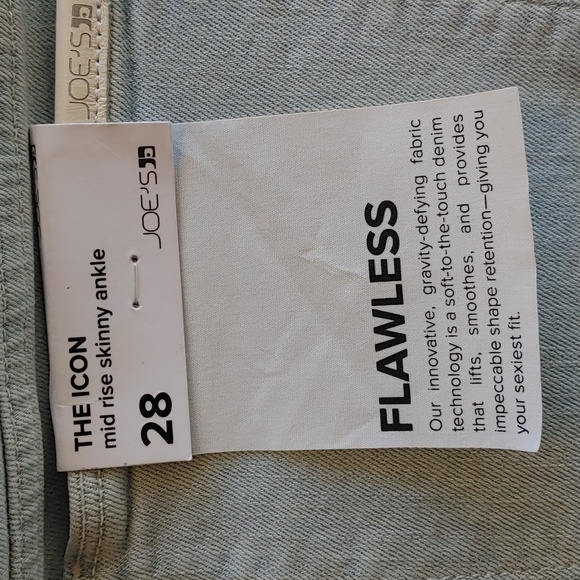Joe's Women's Flawless The Icon Mid Rise Skinny Ankle Jeans - Picture 4 of 6